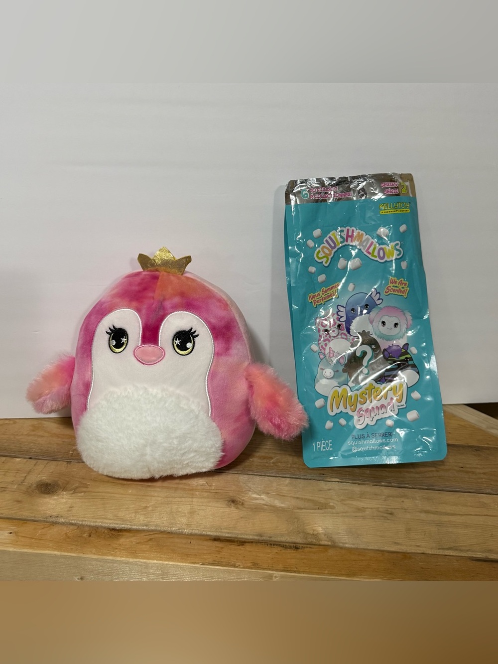 Squishmallows Piper the Pink Penguin 8" Scented Mystery Squad Series 2 With Bag
